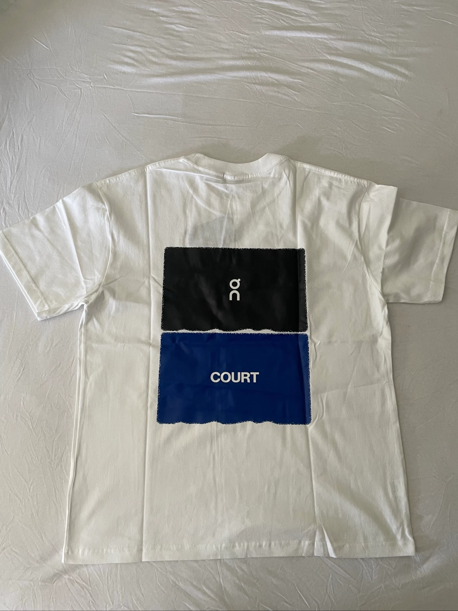 T shirt On